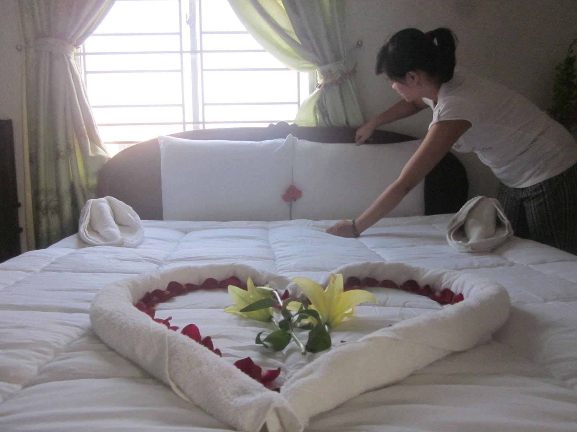 Valentine Hotel Hue Exterior foto